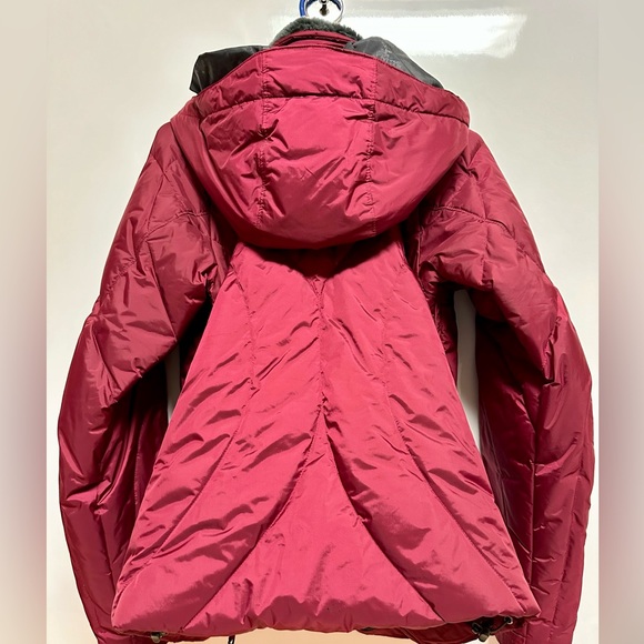 Women’s Columbia Omni-tech/down Winter Coat - Picture 2 of 3